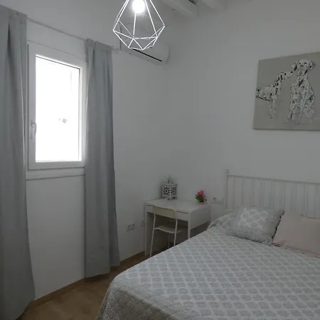 Caleta Apartment *